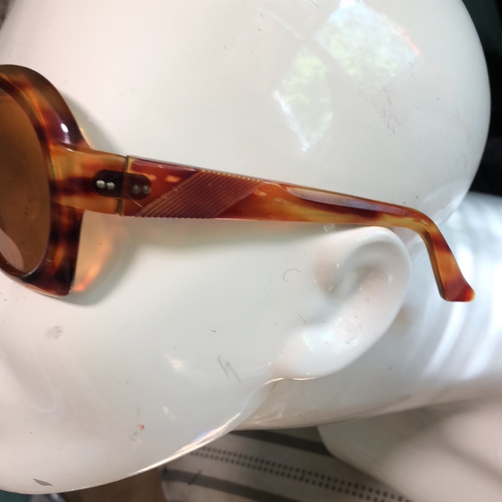 Vintage Aviator Tortoise Shell Sunglasses - Picture 2 of 6